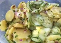 Kartoffelsalat mit Gurke